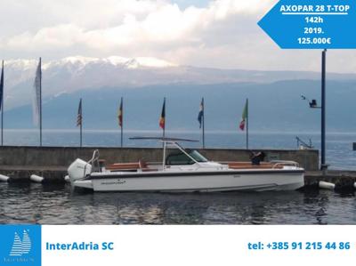 Axopar 28 T-Top
