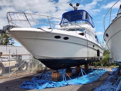 Sea Ray 400 Sedan Bridge