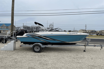 Bayliner VR4 Bowrider I O