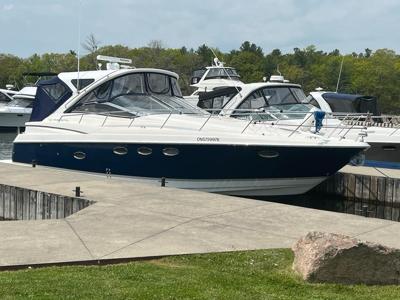 Regal 4060 Commodore