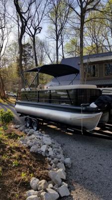 Godfrey Sweetwater 2386 SB