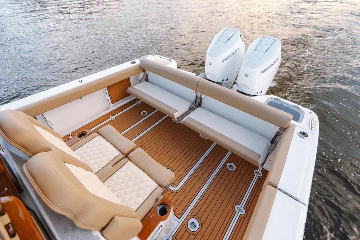 Everglades 315 CC Boats for Sale Seamagazine