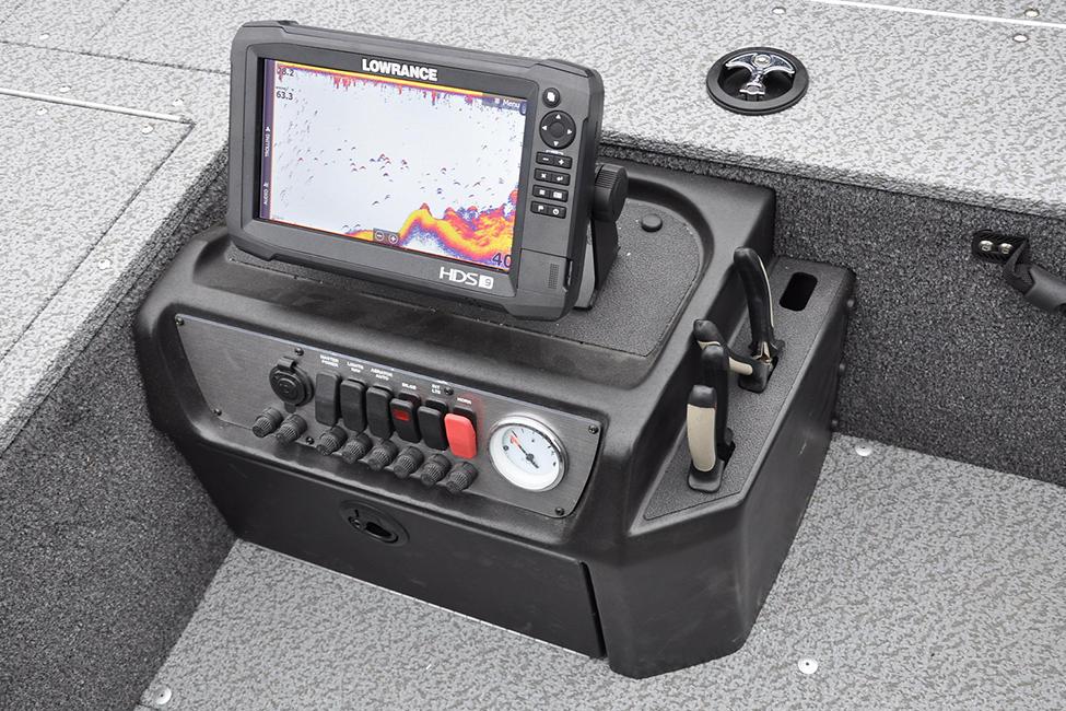 Lund 1650 Rebel XL Tiller Boats for Sale Seamagazine