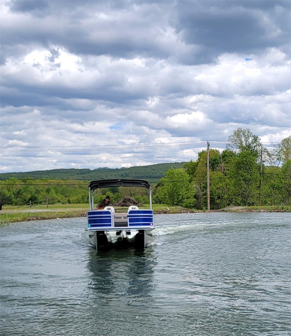 INTERNATIONAL PONTOON CORPORATION Boats Seamagazine
