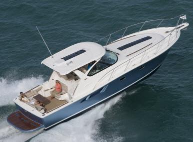 Tiara Yachts 39