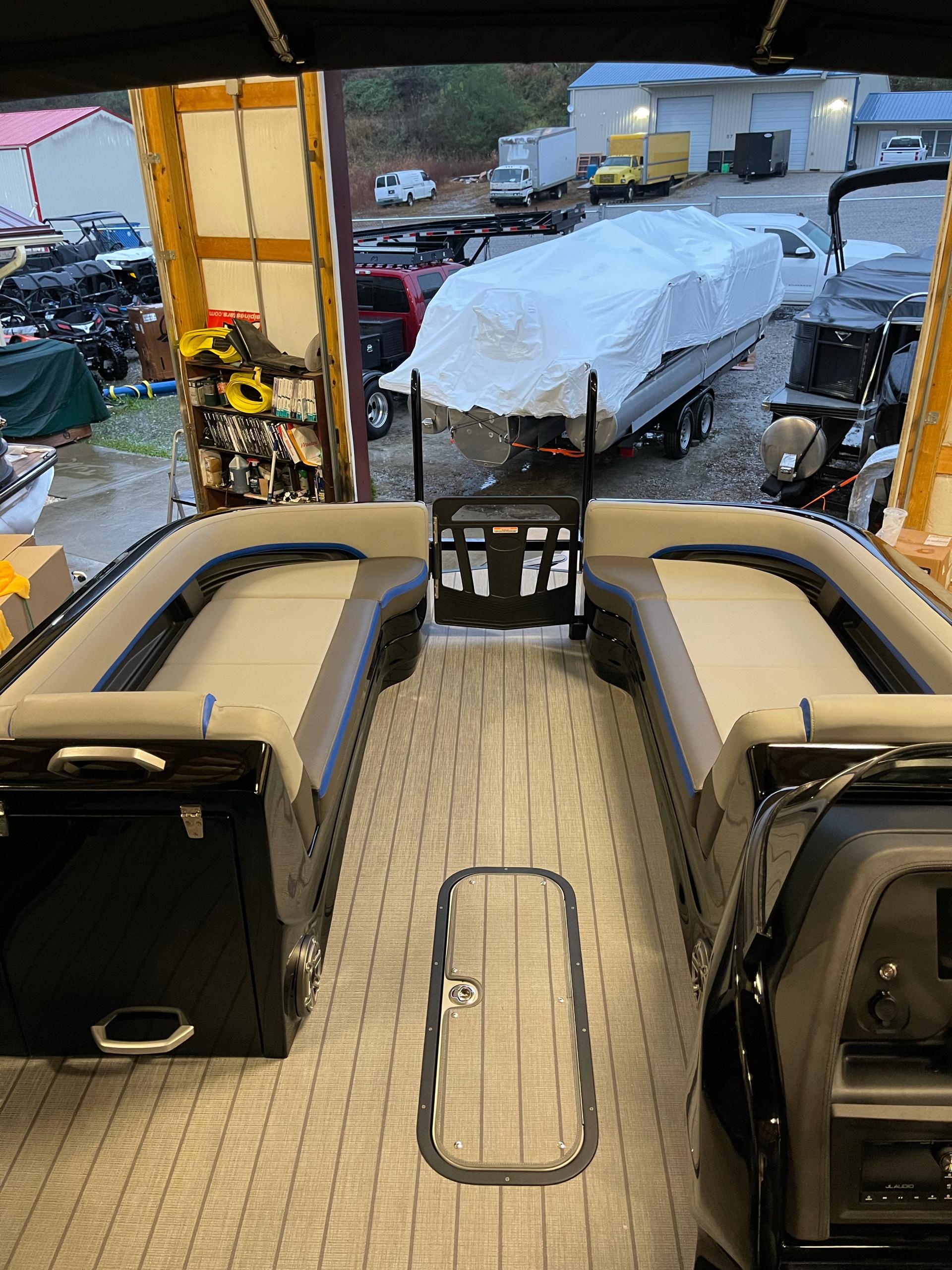 Manitou XT Boats for Sale Seamagazine