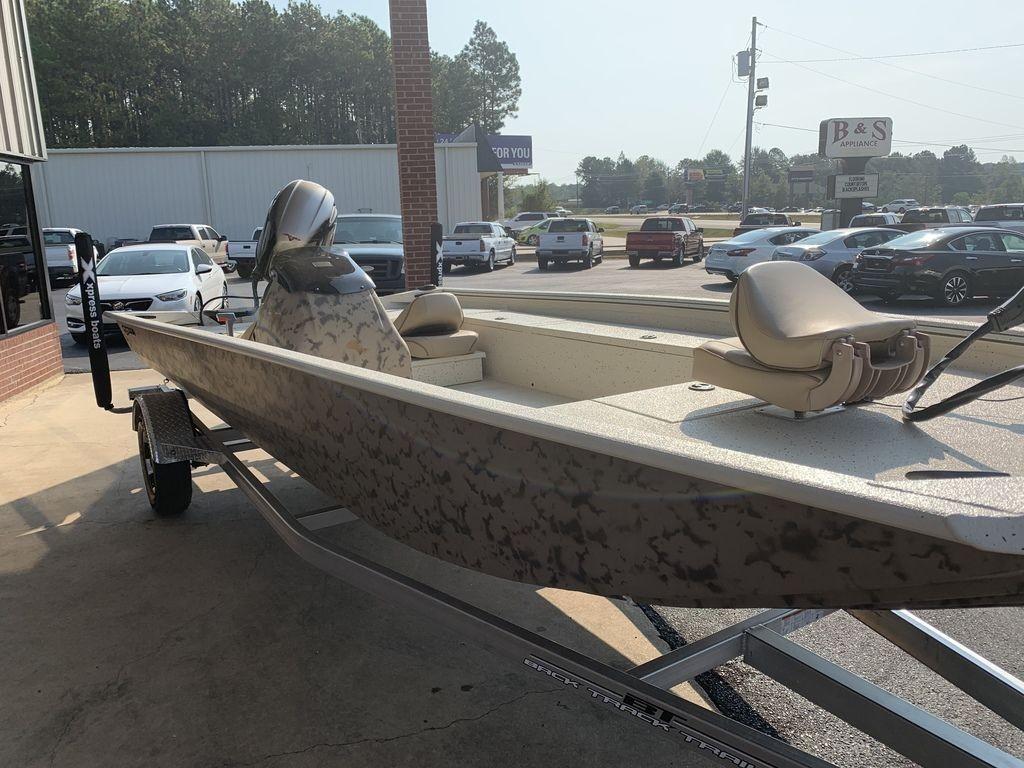 Xpress XP200 Boats for Sale Seamagazine