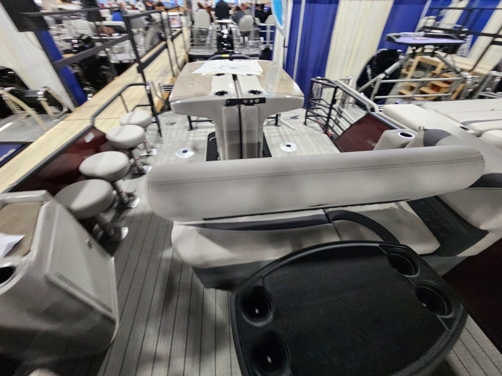 Starcraft CX 23 DL DH Bar Tri