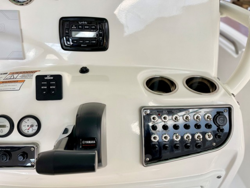 Nautic Star Legacy Series