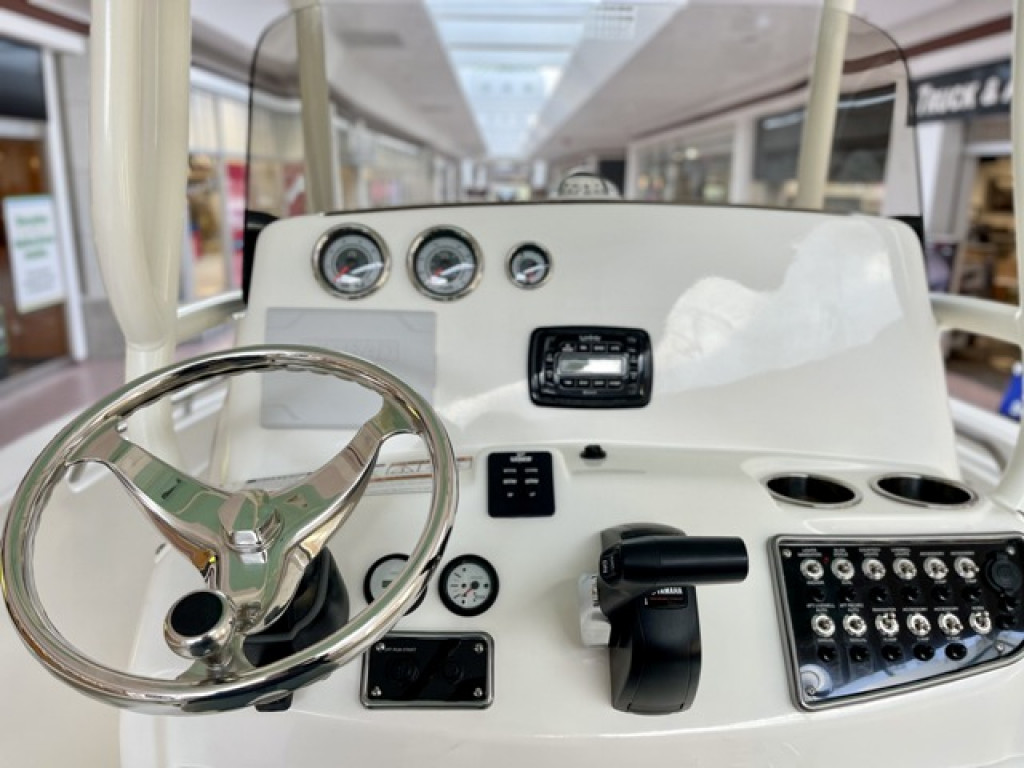 Nautic Star Legacy Series