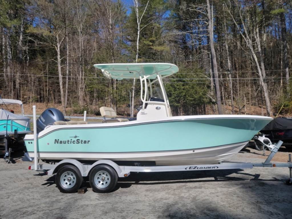 Nautic Star Legacy Series