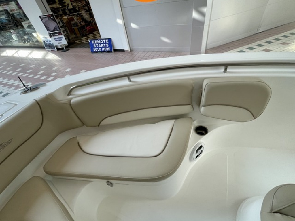 Nautic Star Legacy Series