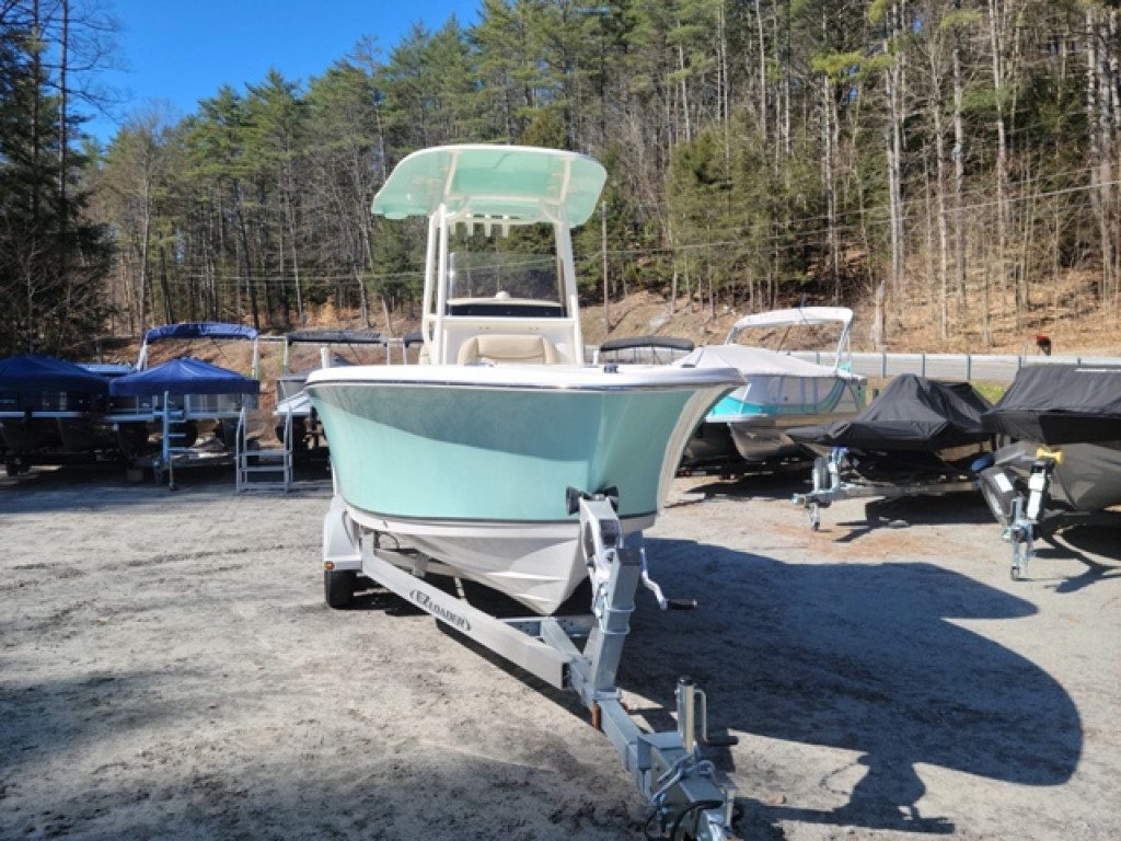 Nautic Star Legacy Series