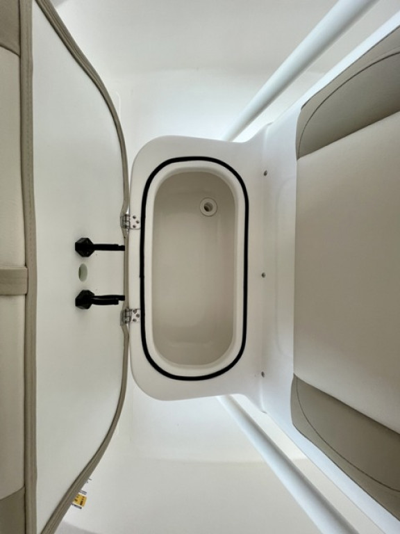 Nautic Star Legacy Series