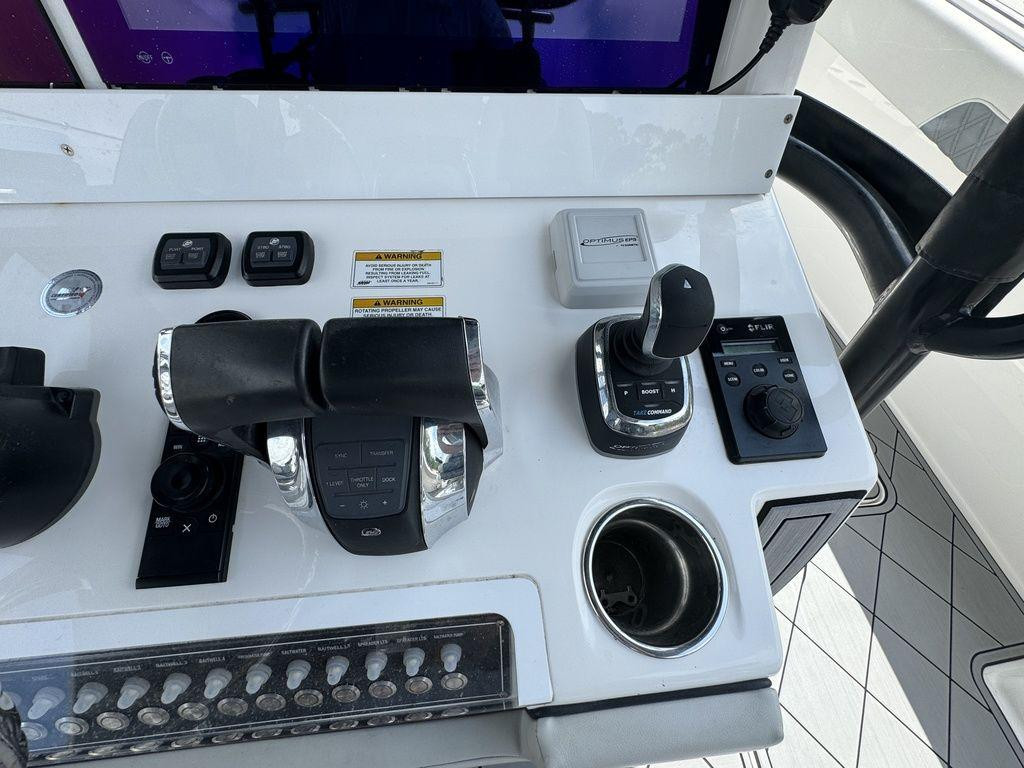 Invincible CATAMARANS