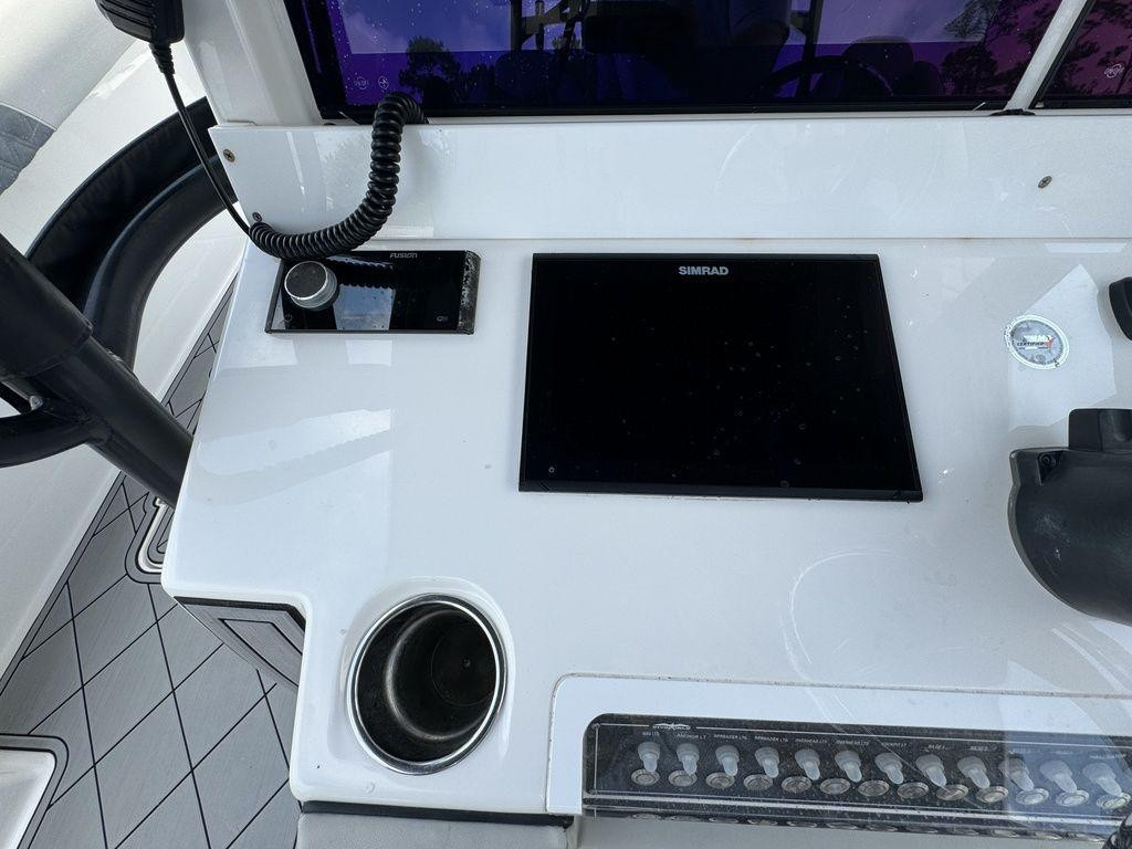 Invincible CATAMARANS