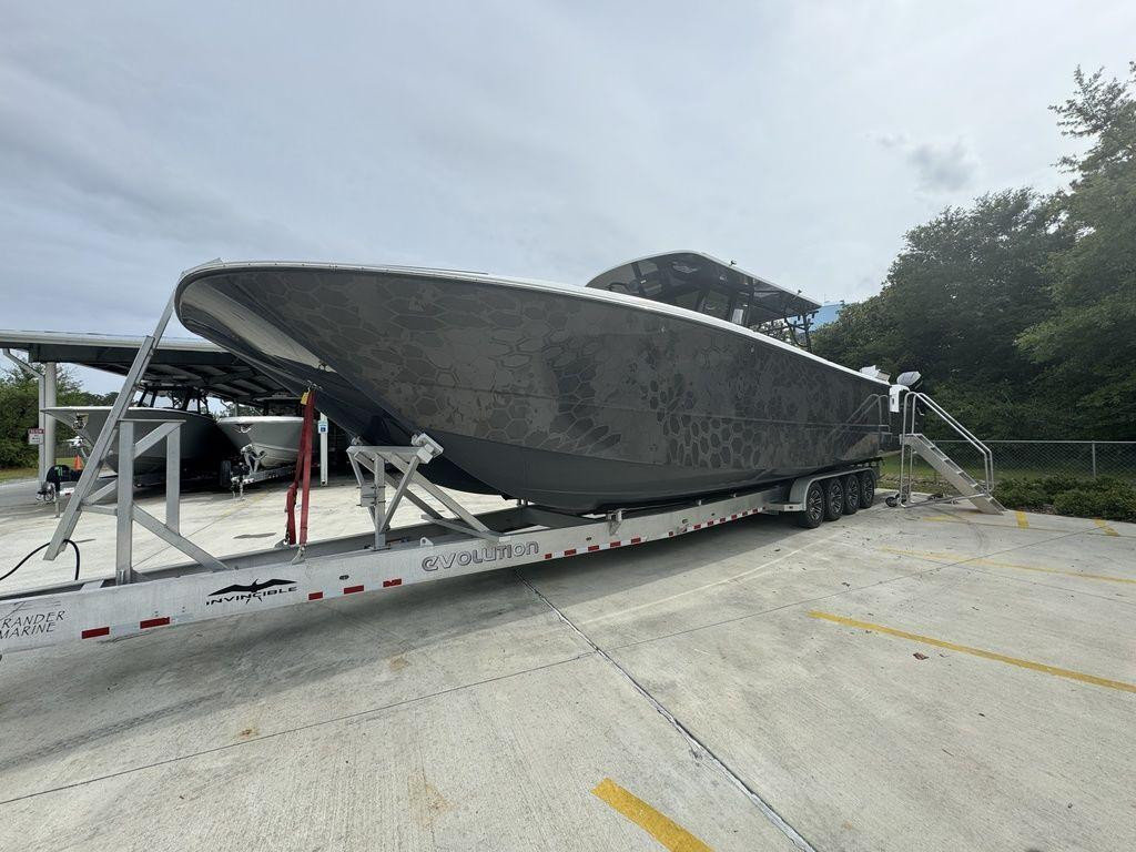 Invincible CATAMARANS