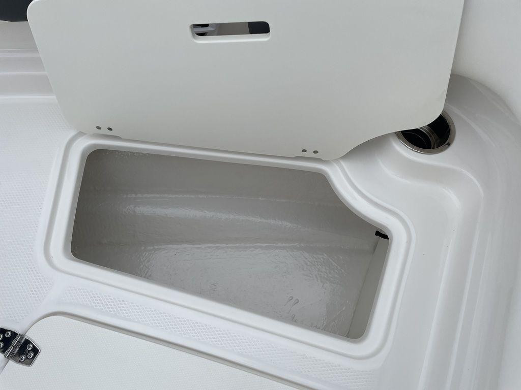 Chaparral 21 SSi Ski   Fish