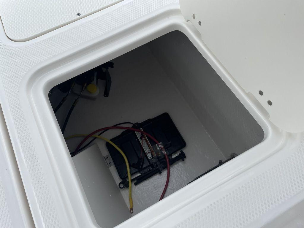 Chaparral 21 SSi Ski   Fish