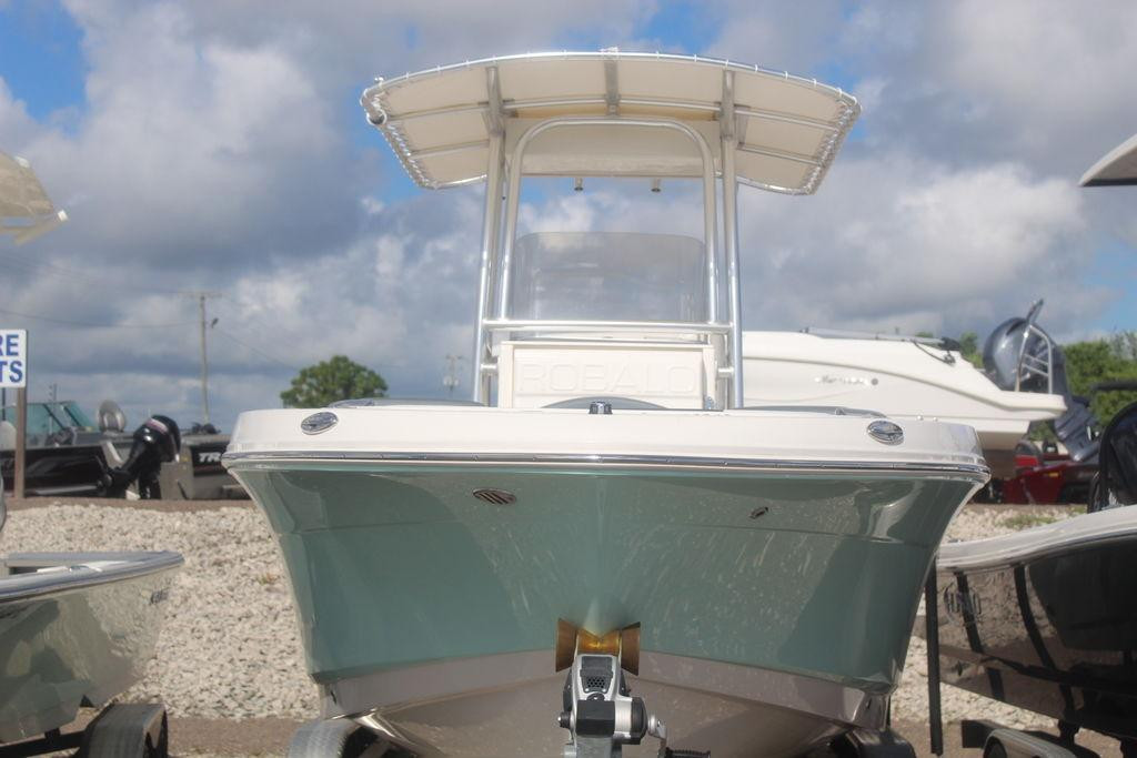 Robalo 202 Explorer