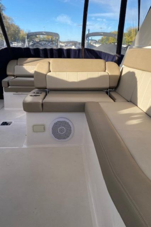 Regal 35 Sport Coupe NEW Engines