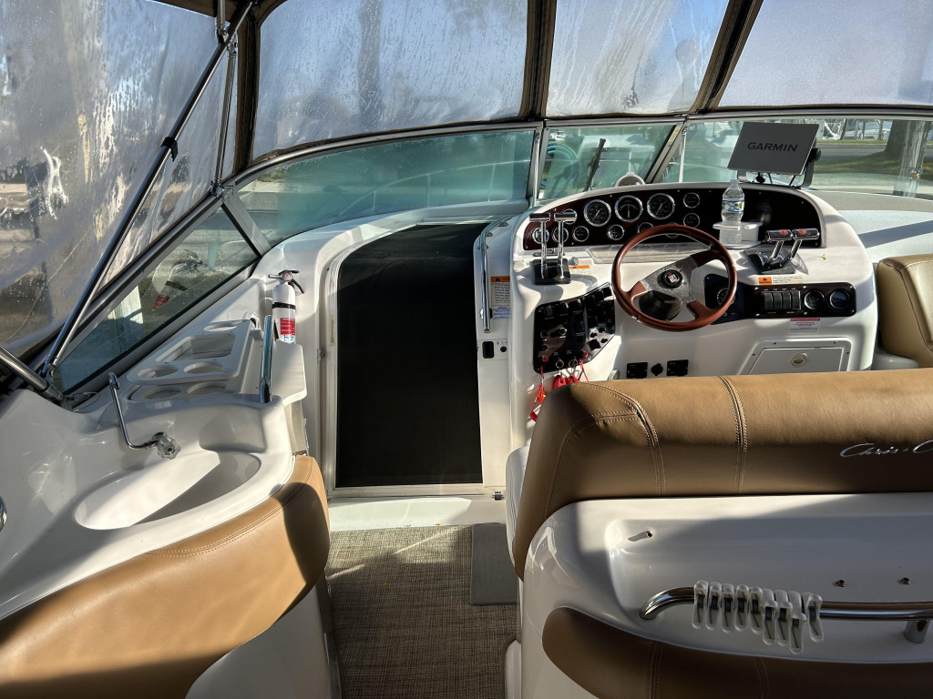 Chris-Craft 320 EXPRESS