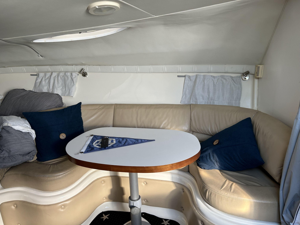 Chris-Craft 320 EXPRESS