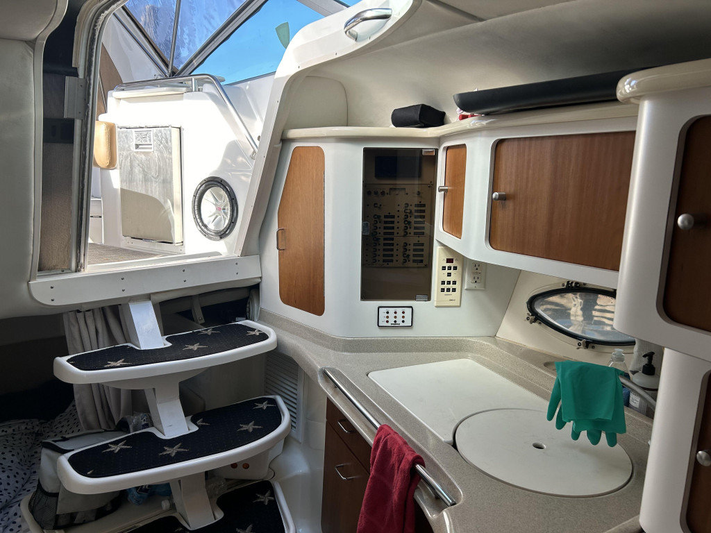 Chris-Craft 320 EXPRESS