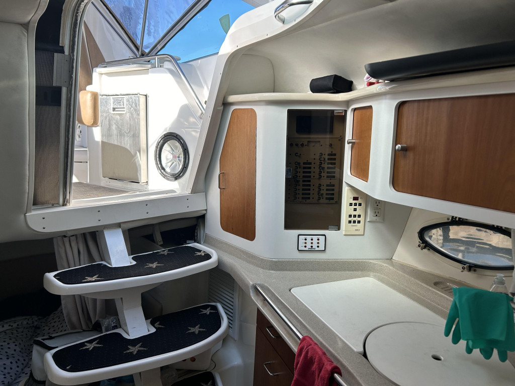 Chris-Craft 320 EXPRESS