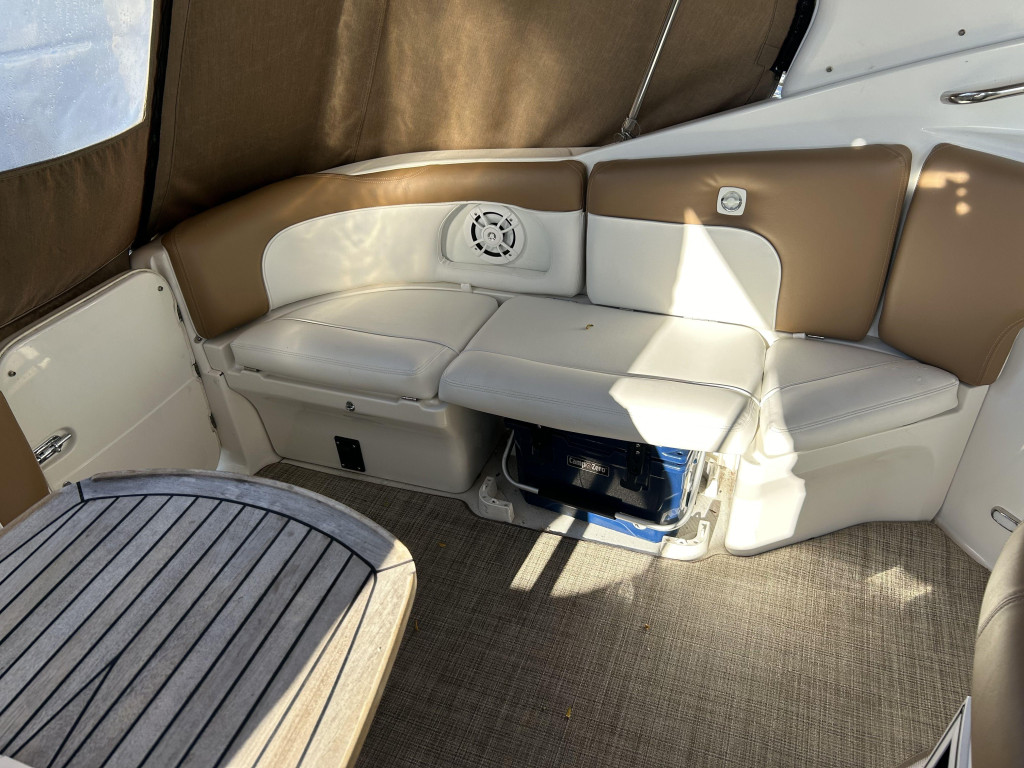 Chris-Craft 320 EXPRESS