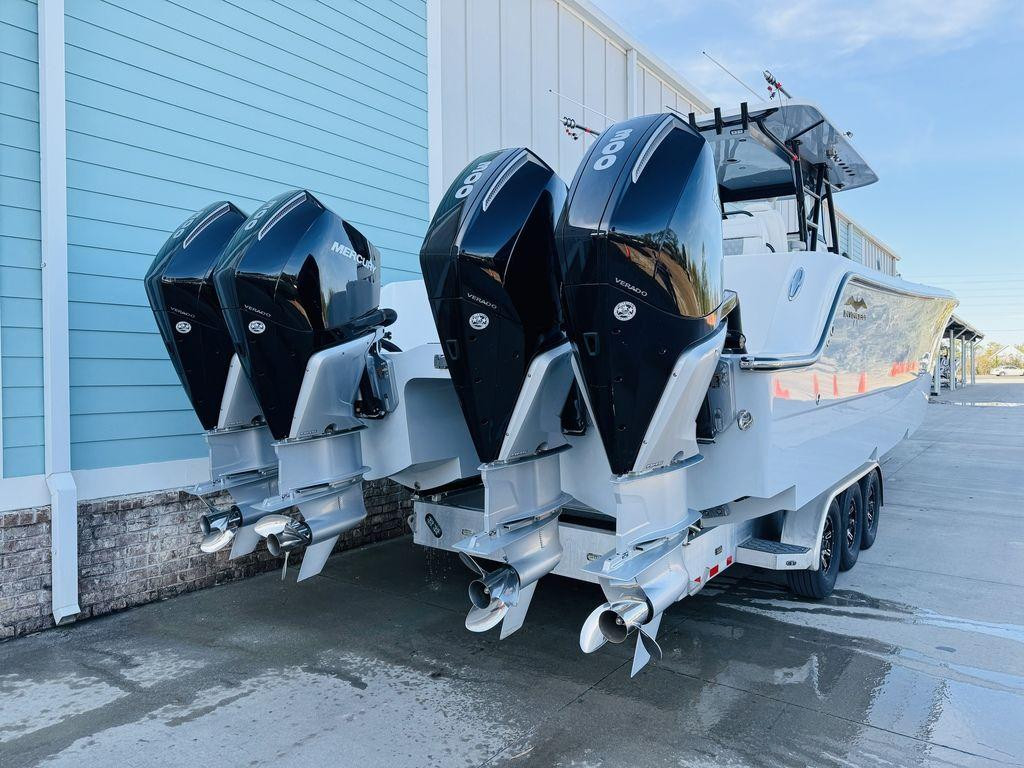 Invincible CATAMARANS