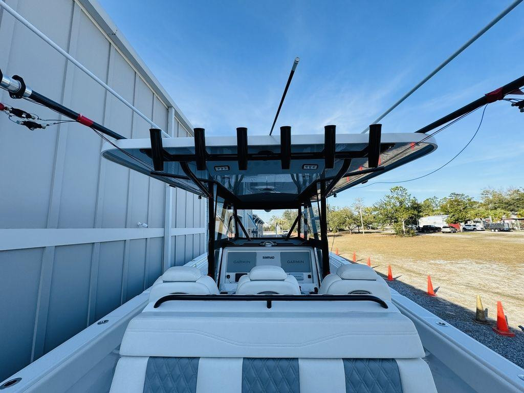 Invincible CATAMARANS