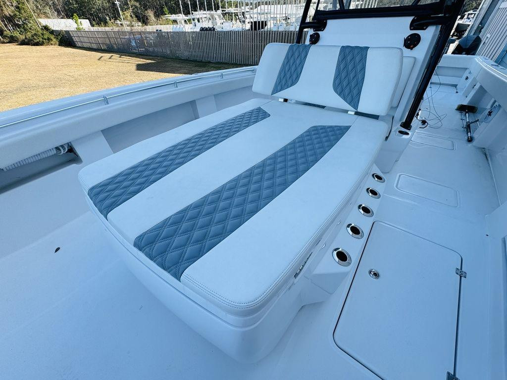 Invincible CATAMARANS