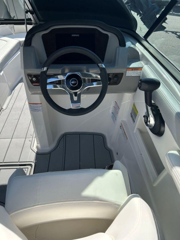 Chaparral 23 SSi