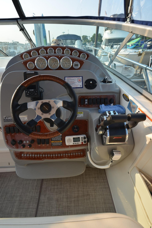 Bayliner 320 Avanti Cruiser