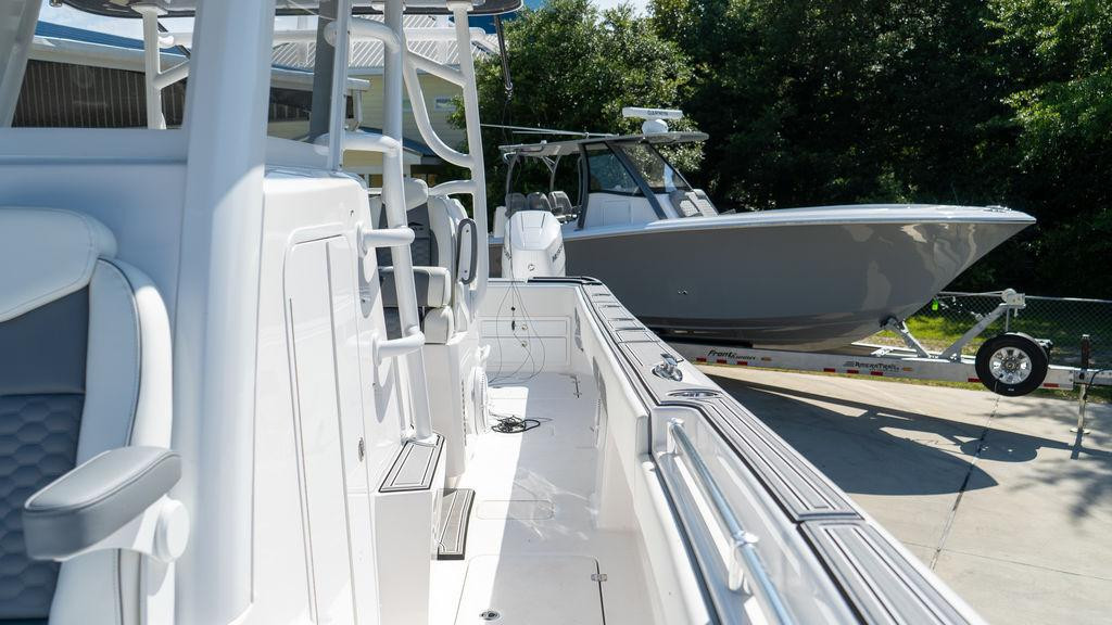 Invincible CATAMARANS