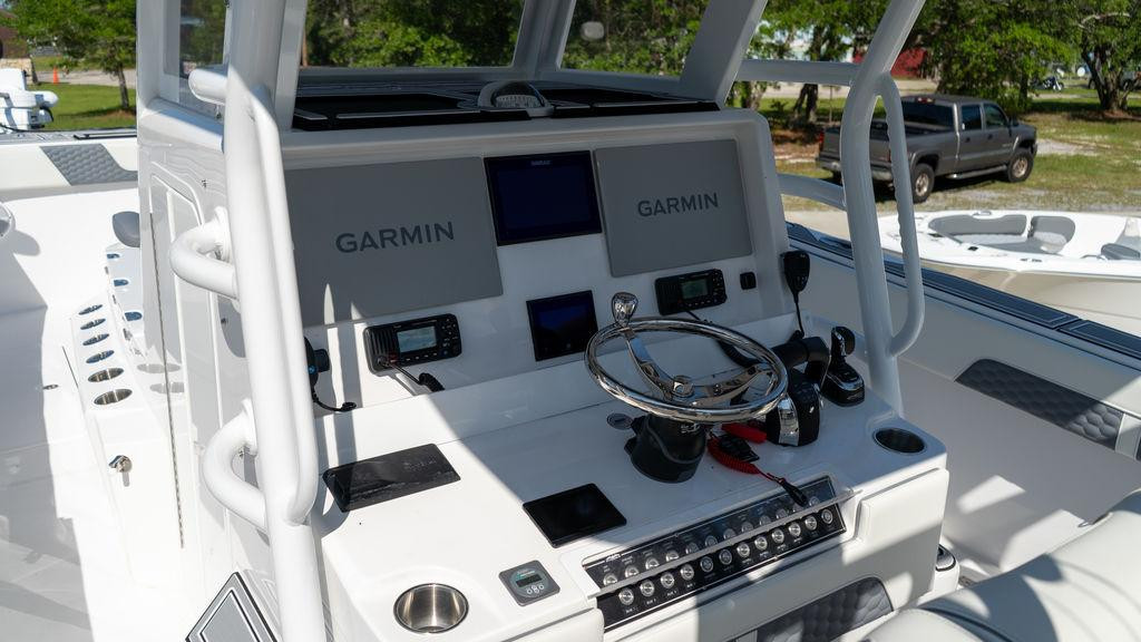 Invincible CATAMARANS