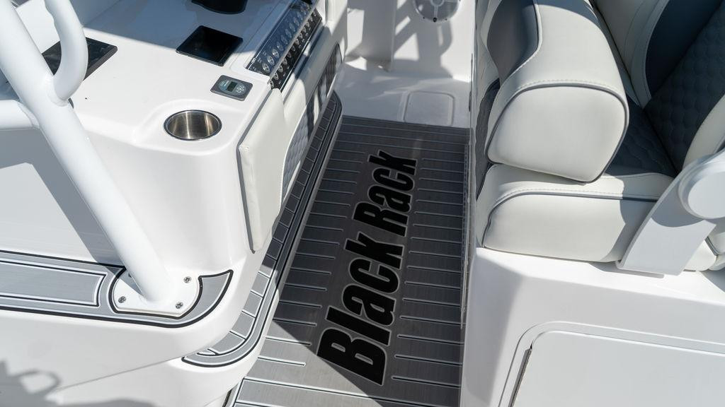 Invincible CATAMARANS