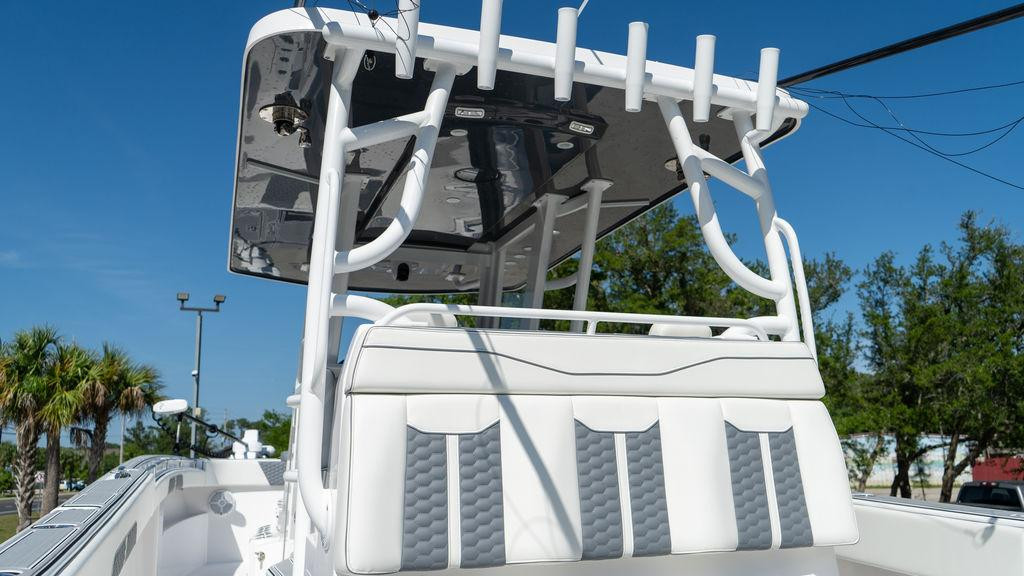 Invincible CATAMARANS