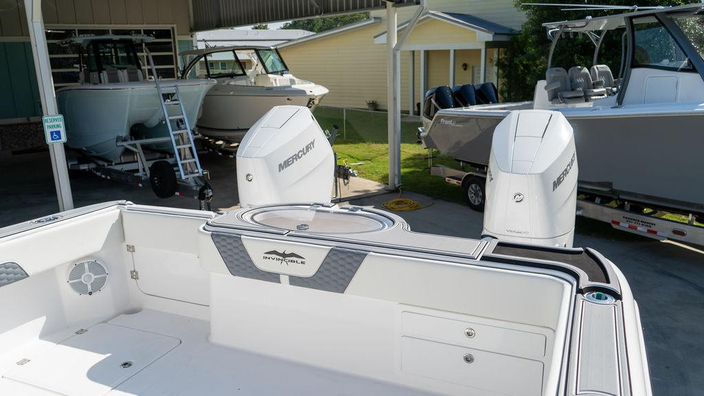 Invincible CATAMARANS