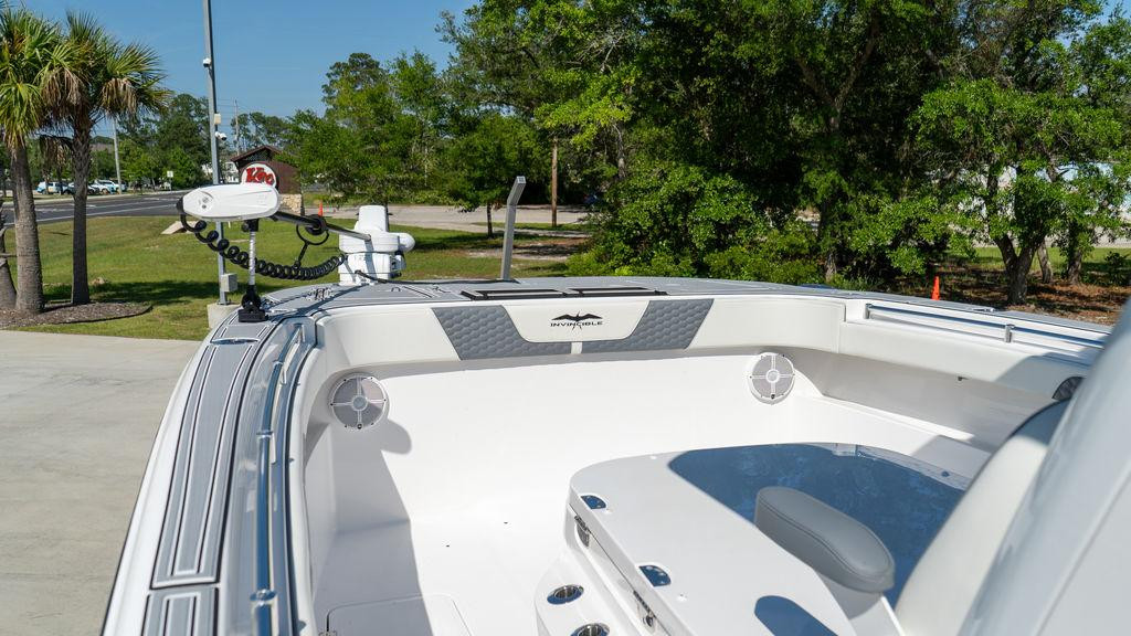 Invincible CATAMARANS