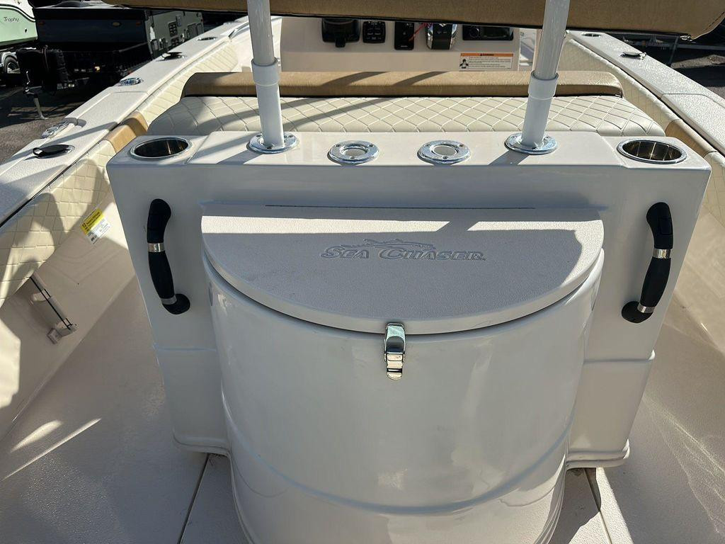 Sea Chaser 26 LX