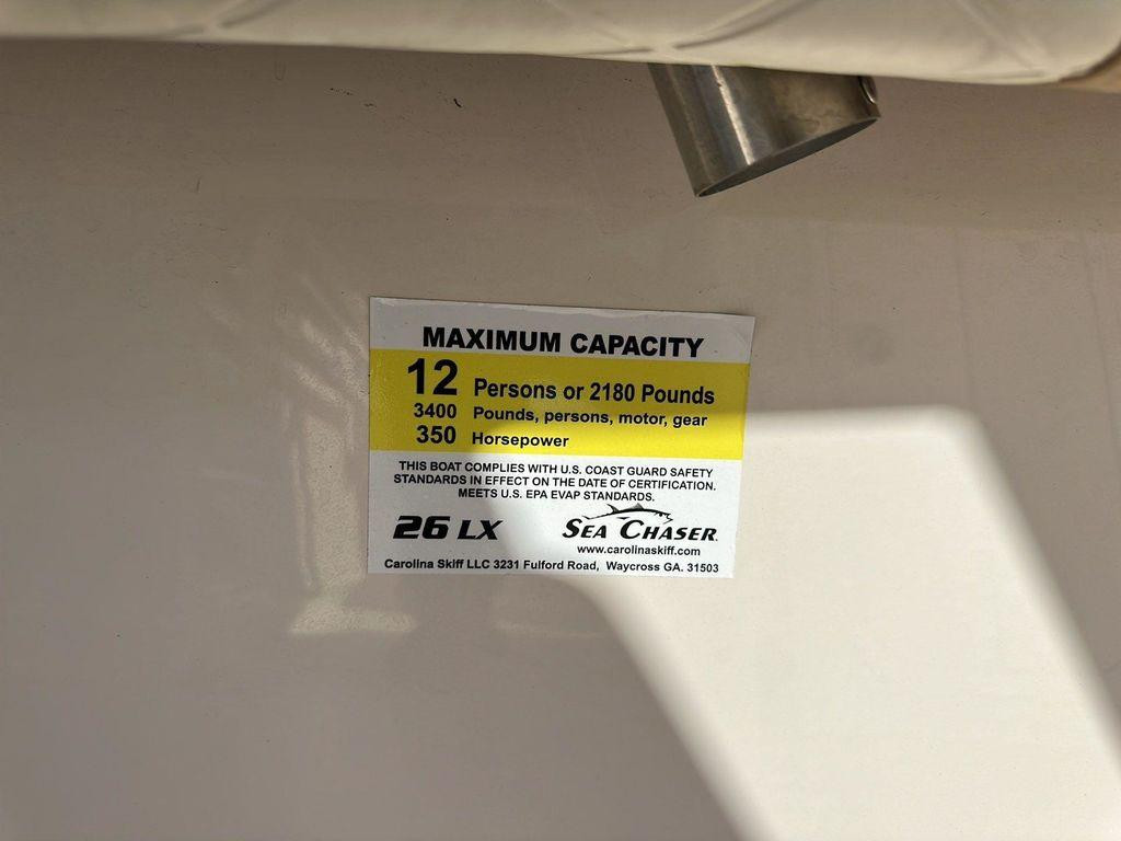 Sea Chaser 26 LX
