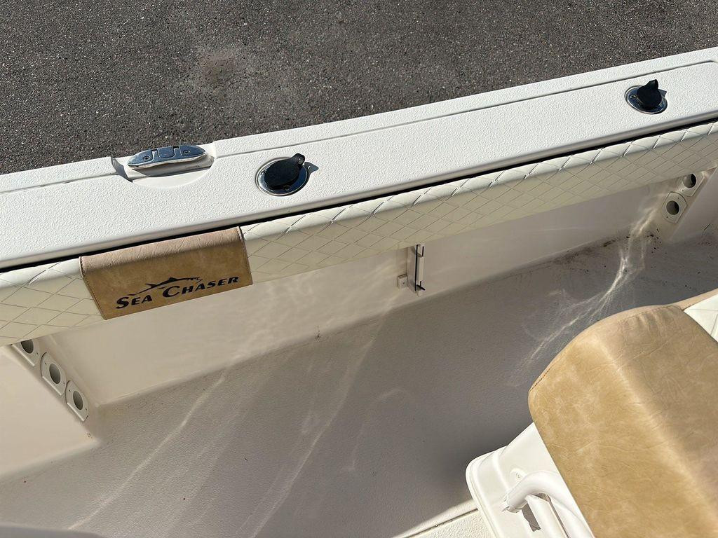 Sea Chaser 26 LX