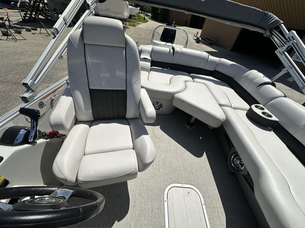 Tahoe 2385 RJ CASCADE