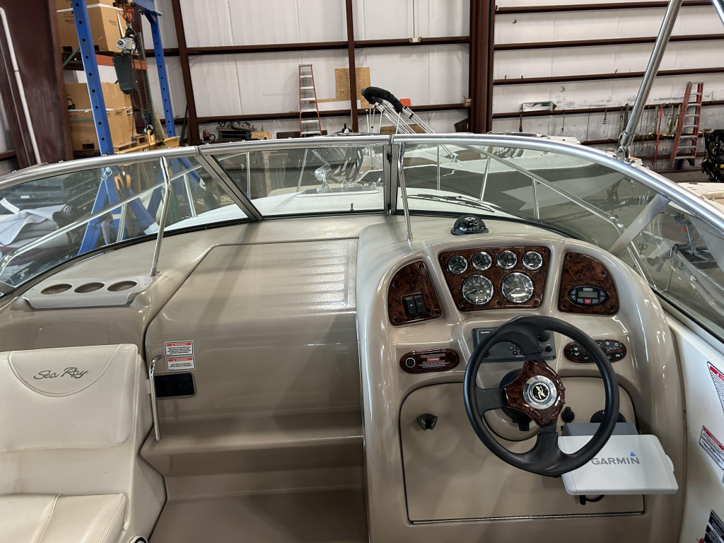 Sea Ray 260 Sundancer