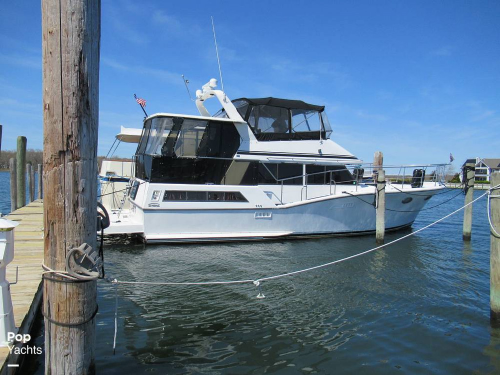 Symbol 44 MKII Sundeck