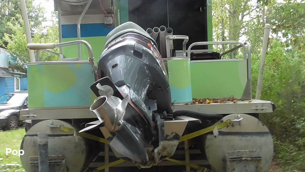 Other 32 Food Service Restaurant