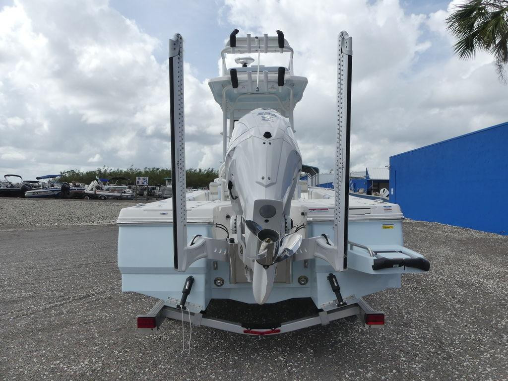 Robalo 246 Cayman SD