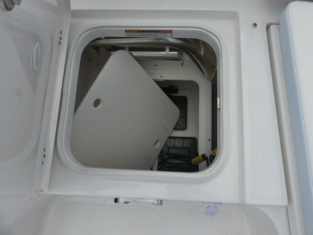 Robalo 246 Cayman SD